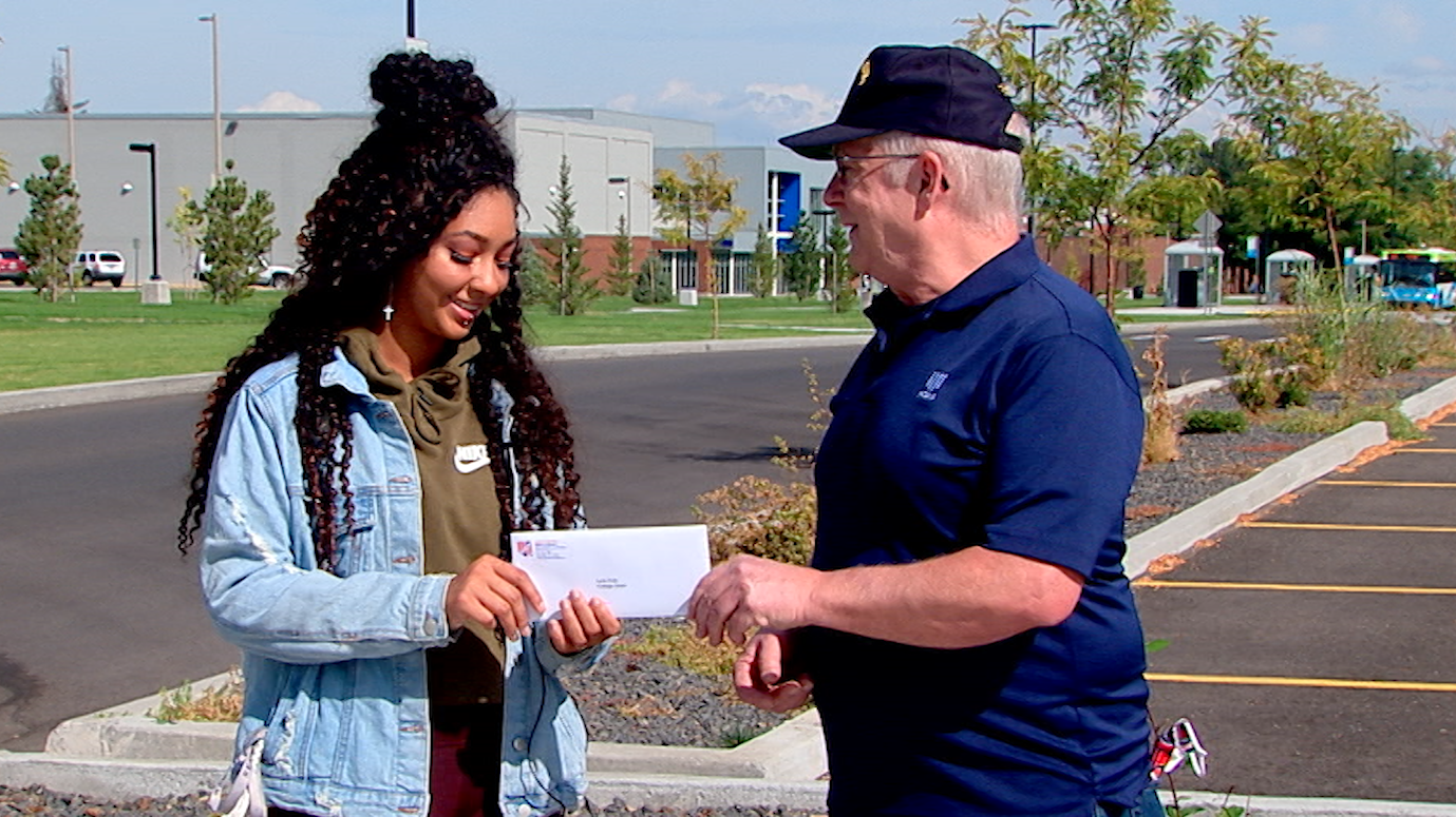 Lysa Cole awarded college grant for saving USA flag